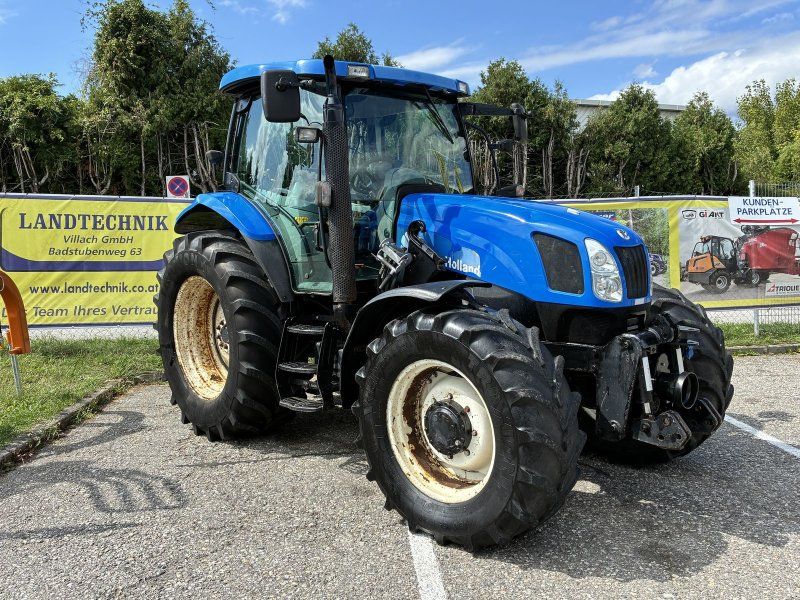 New Holland TS115A