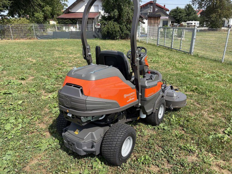 Husqvarna Rider P 524X EFI Allrad 137X Schneeschild