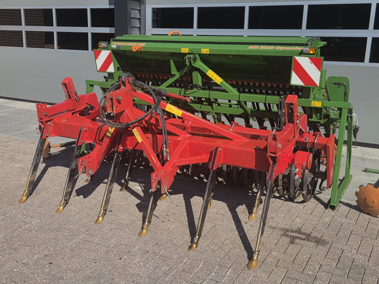 Evers Mustang LD-11BR + Amazone AD 303 Special zaaiopbouw