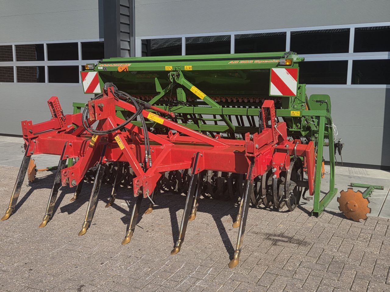 Evers Mustang LD-11BR + Amazone AD 303 Special zaaiopbouw