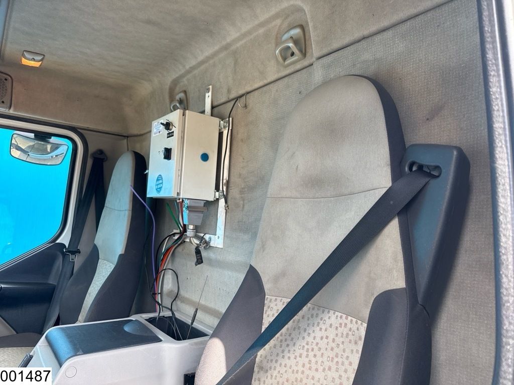 Renault Midlum 280 Dxi 18616 Liter, LPG, Manual, Steel