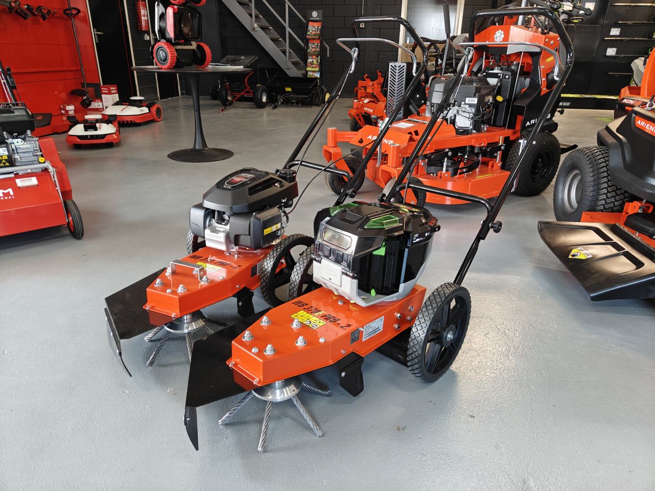 Nieuwe & gebruikte zitmaaiers Husqvarna Ariens EGO Kress