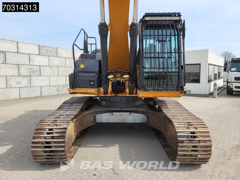 Case CX300 D