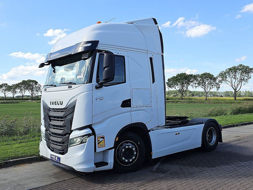 IVECO S-WAY AS440S48