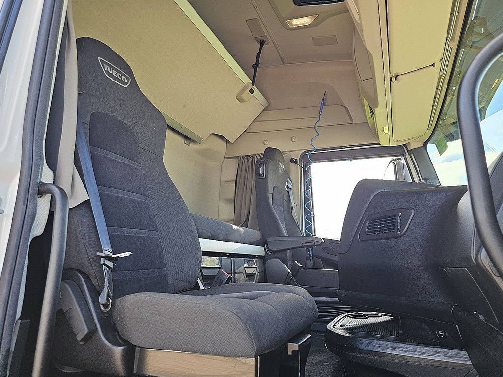 IVECO S-WAY AS440S48
