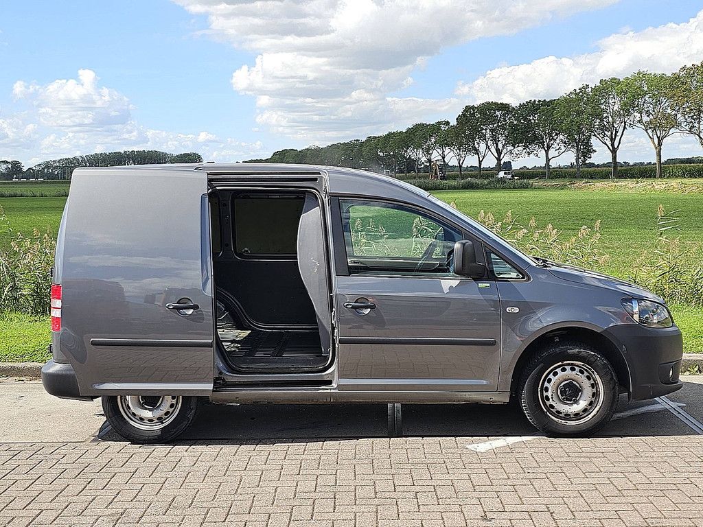 VOLKSWAGEN CADDY 1.6 airco nap trekhaak !