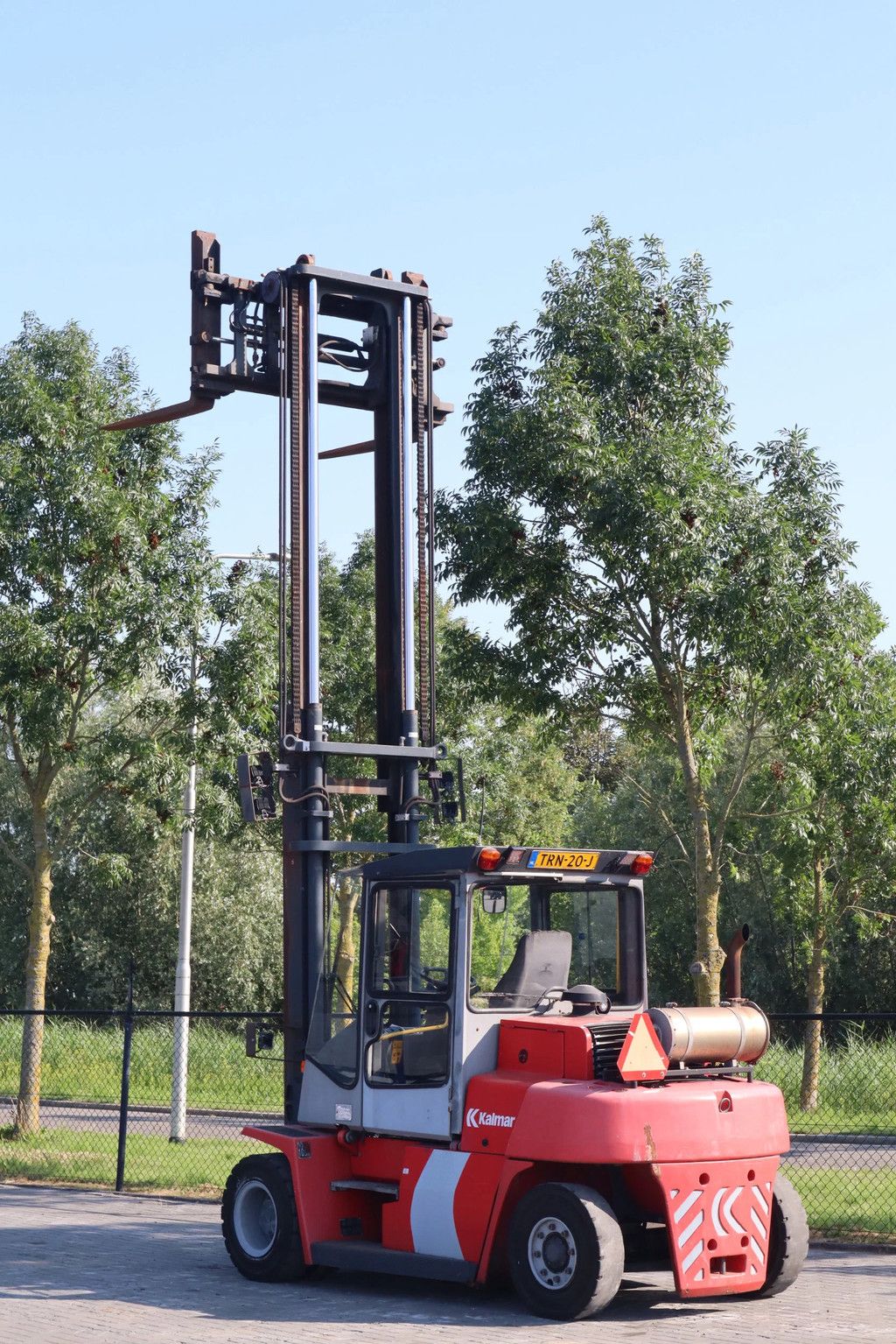 Kalmar DCE 70-6 HE | SIDESHIFT | SPREADER | 7 TON