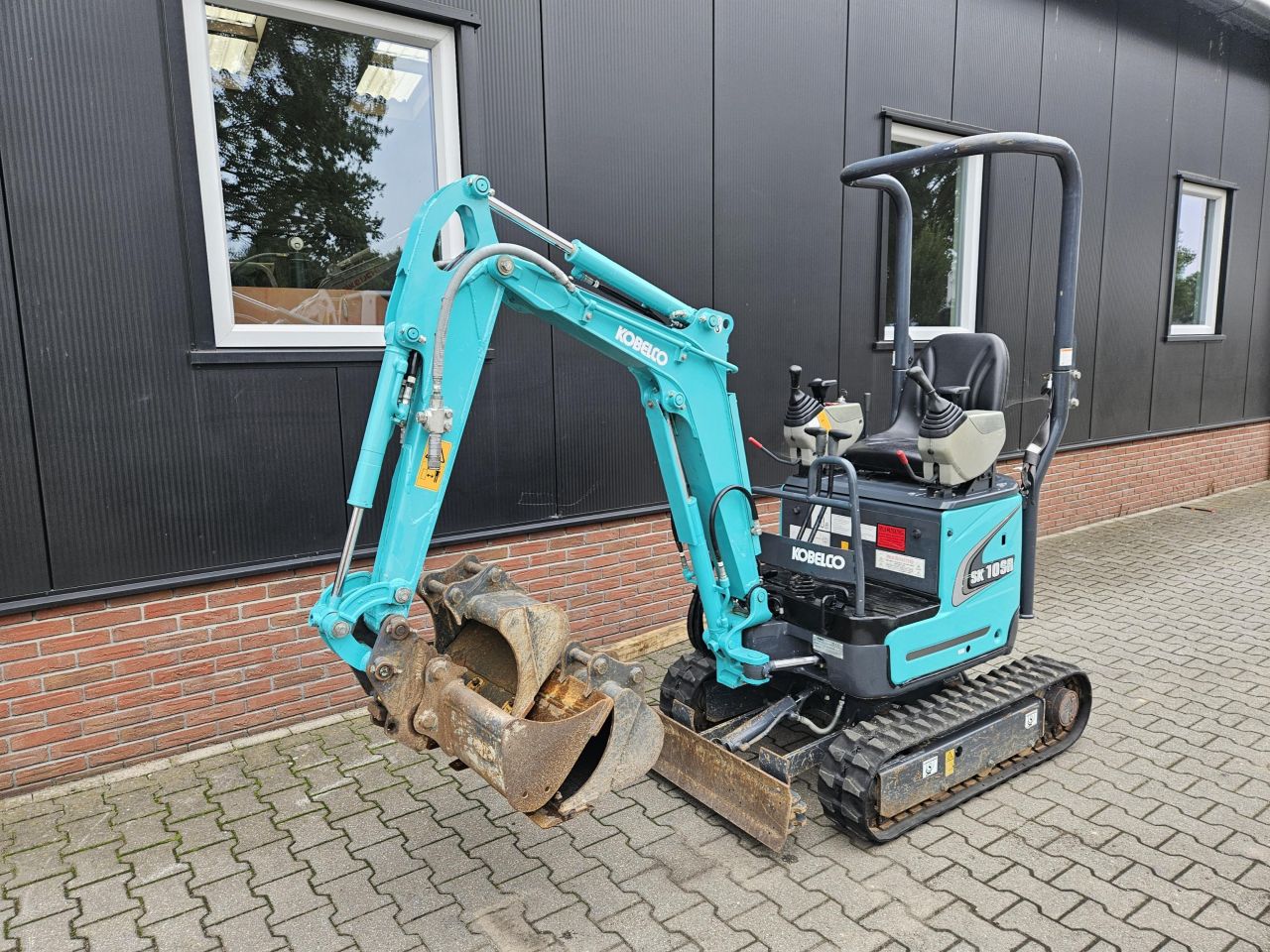 Kobelco SK10 SR