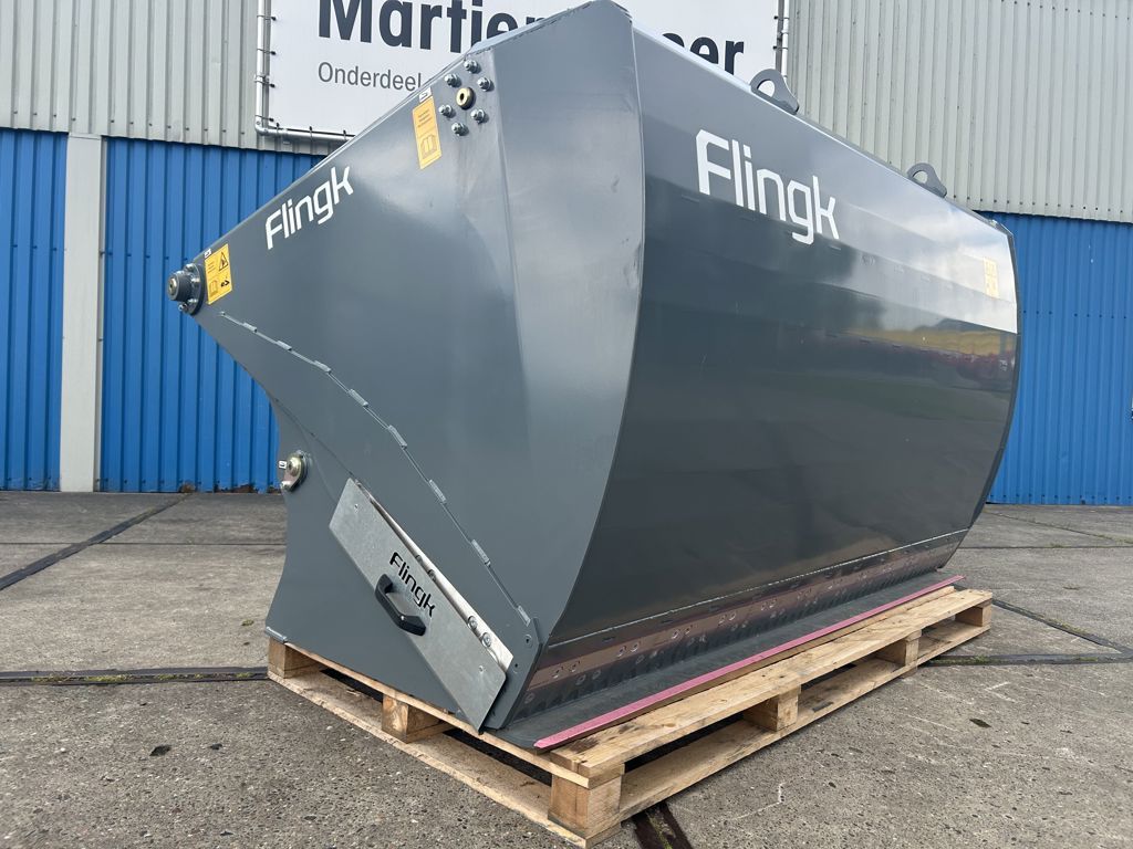 Flingk KHXL 1724 met JCB Q-Fit