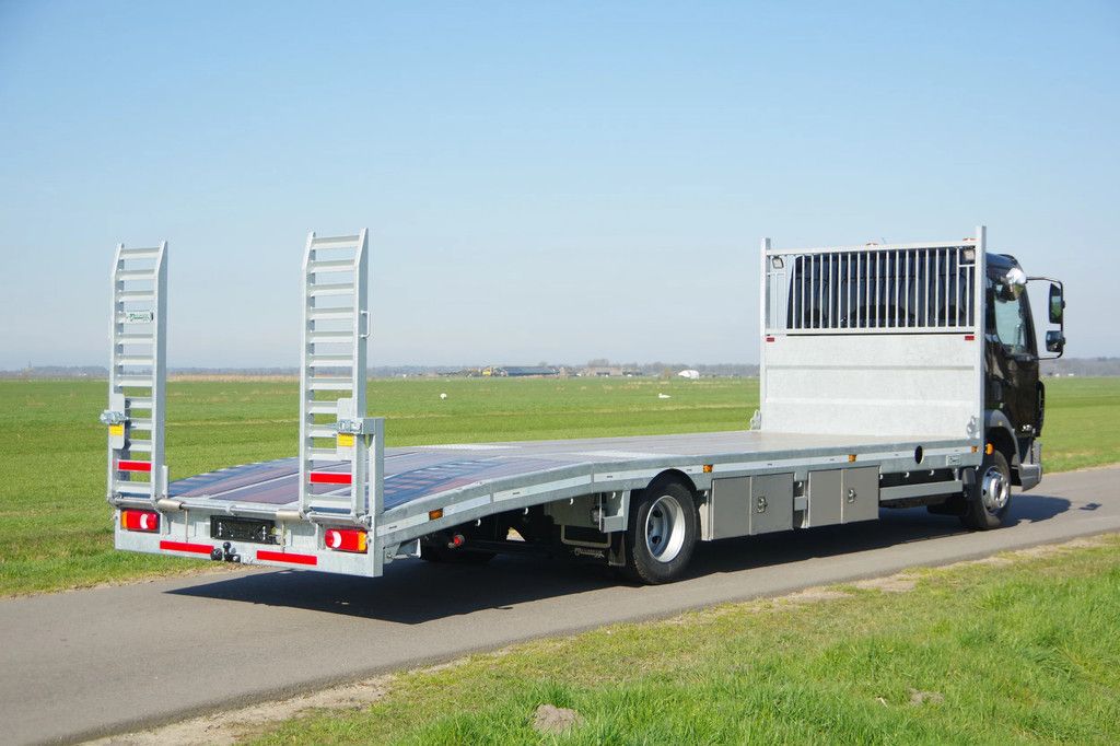 DAF XB 210 15,7-tons oprij XB 16-77 Veldhuizen