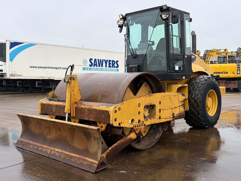 Caterpillar CS563E
