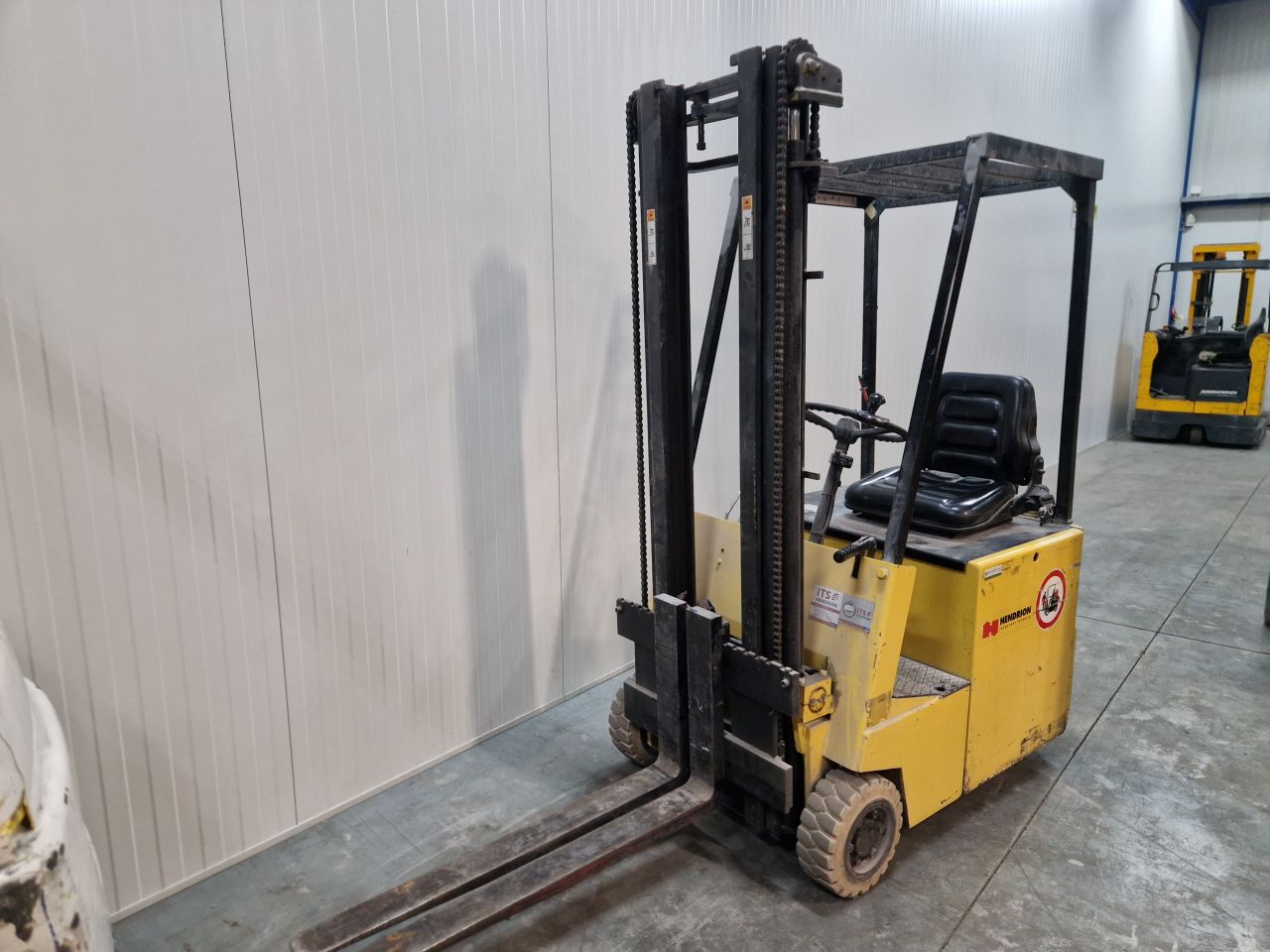 Saxby 1tons electrische heftruck