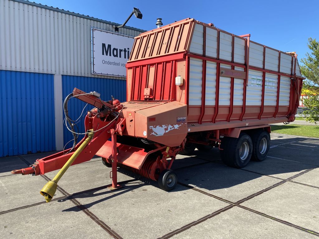 Pottinger Europrofi 2 opraapwagen