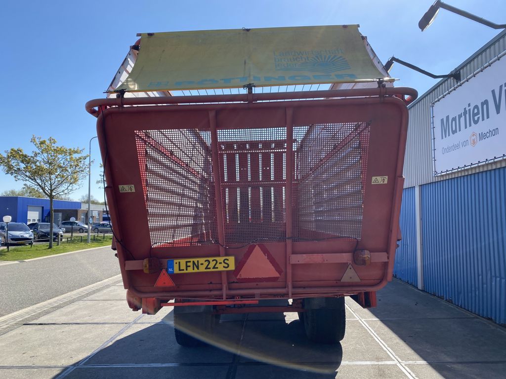 Pottinger Europrofi 2 opraapwagen