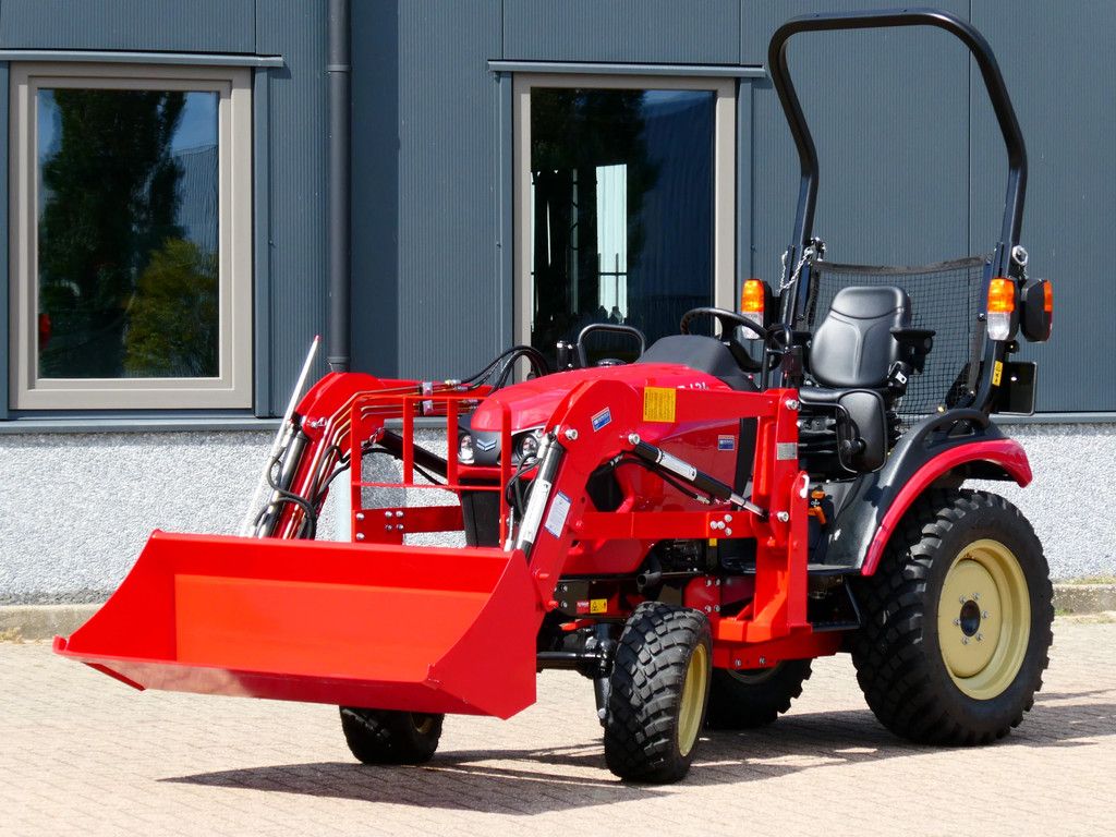 Yanmar SA424 4wd HST