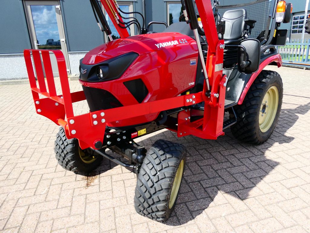 Yanmar SA424 4wd HST