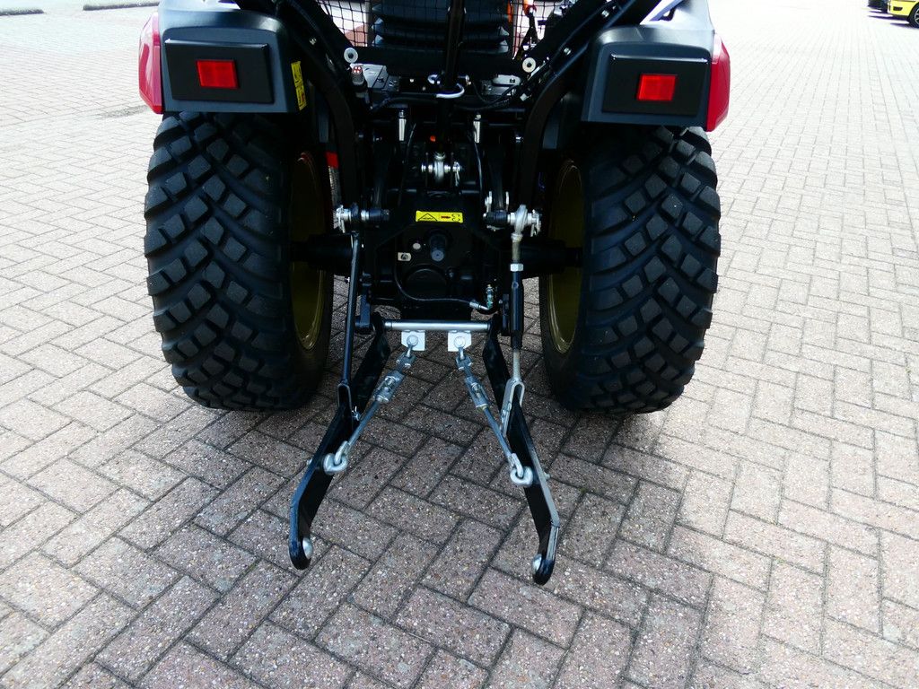 Yanmar SA424 4wd HST