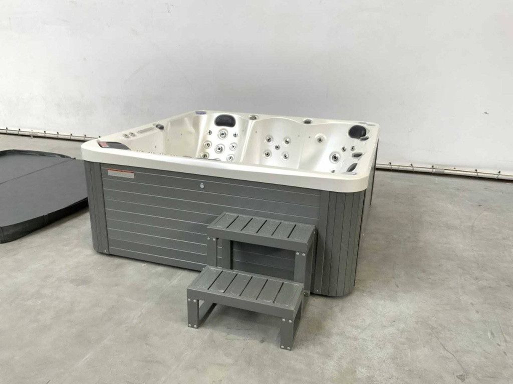 Jacuzzi Las Vegas 5 Personen Nieuw