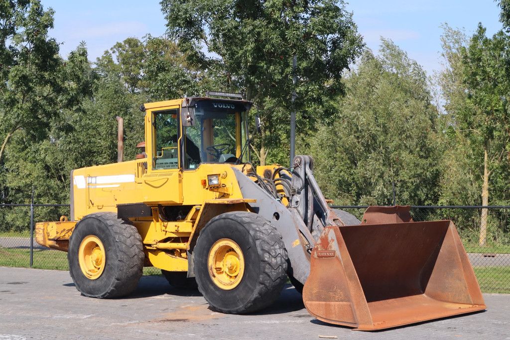 Volvo L120C | BSS | QUICK COUPLER | BUCKET