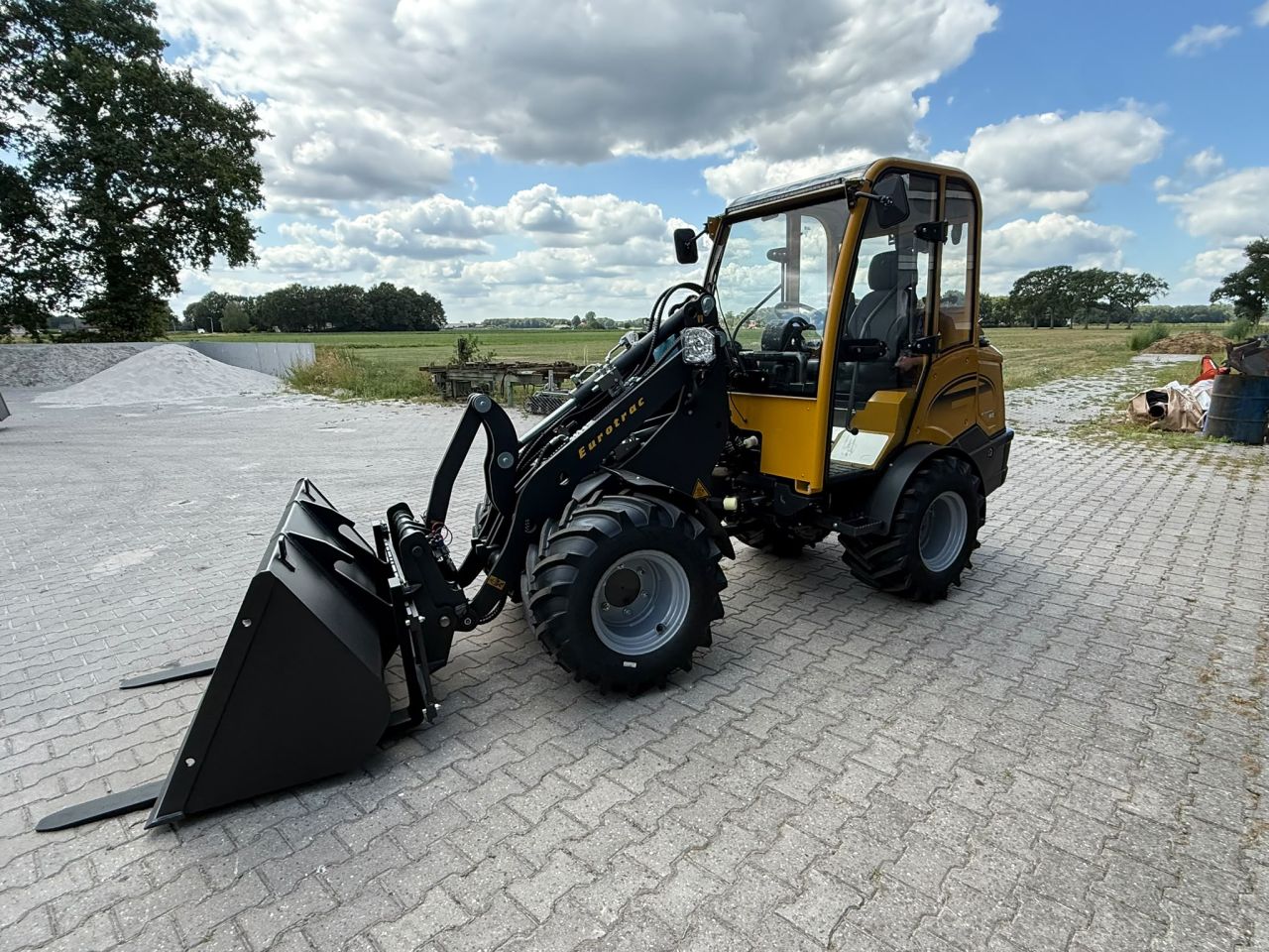 Eurotrac w12 CMS extra hefvermogen 2026 Lease NEW MODEL