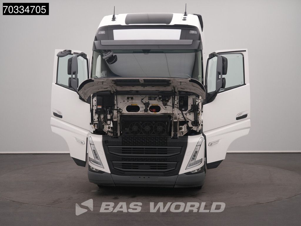 Volvo FH 500 4X2 XL 2xTanks I-ParkCool ACC APK 03-2027