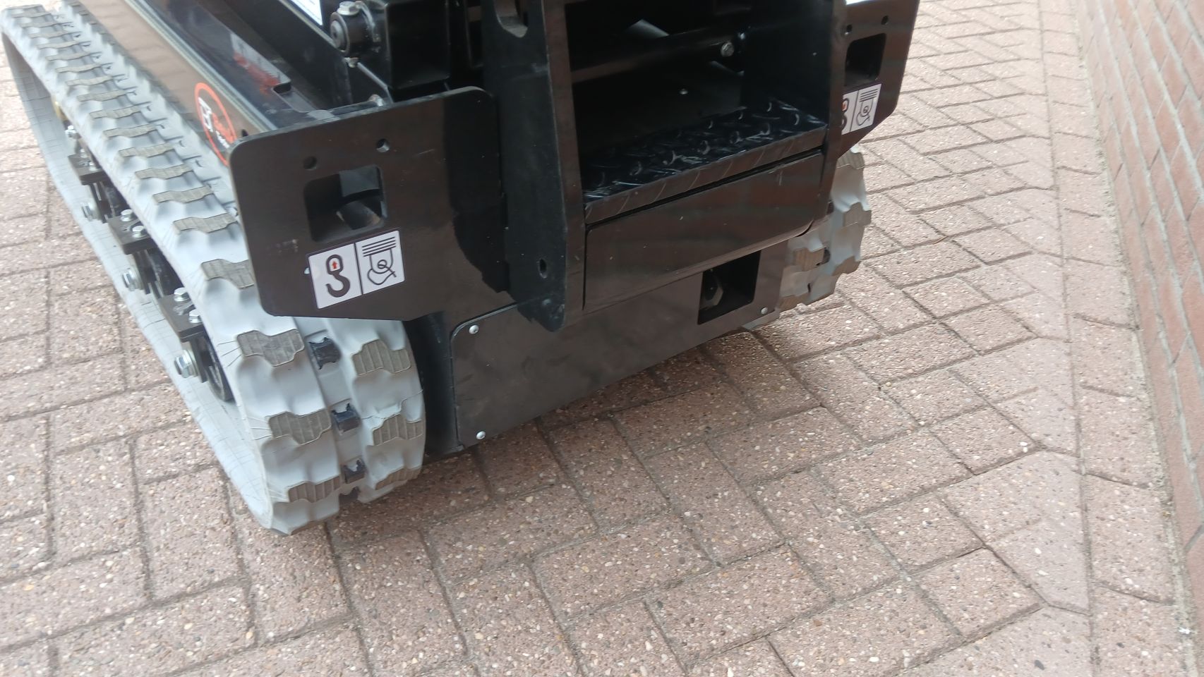 Elektrische Schaarhoogwerker 7.8m – Rups - Compact - Nieuw