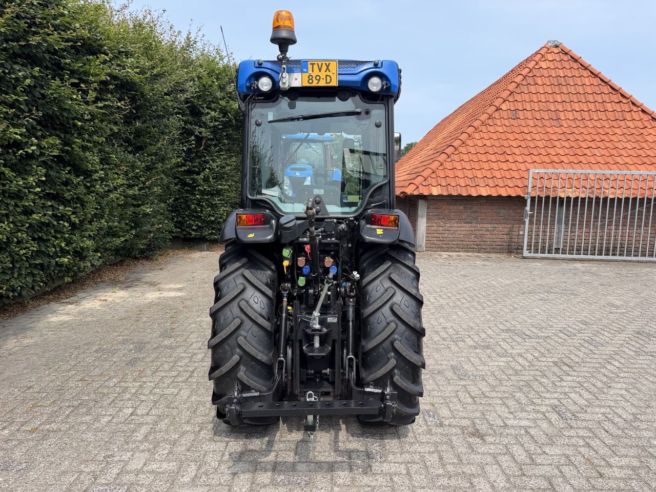 New Holland T4.100v met maar 1834 uur!!