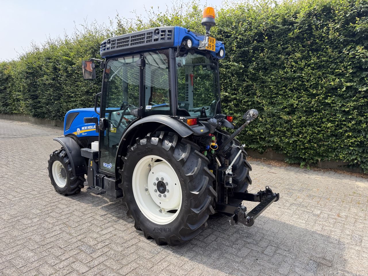 New Holland T4.100v met maar 1834 uur!!