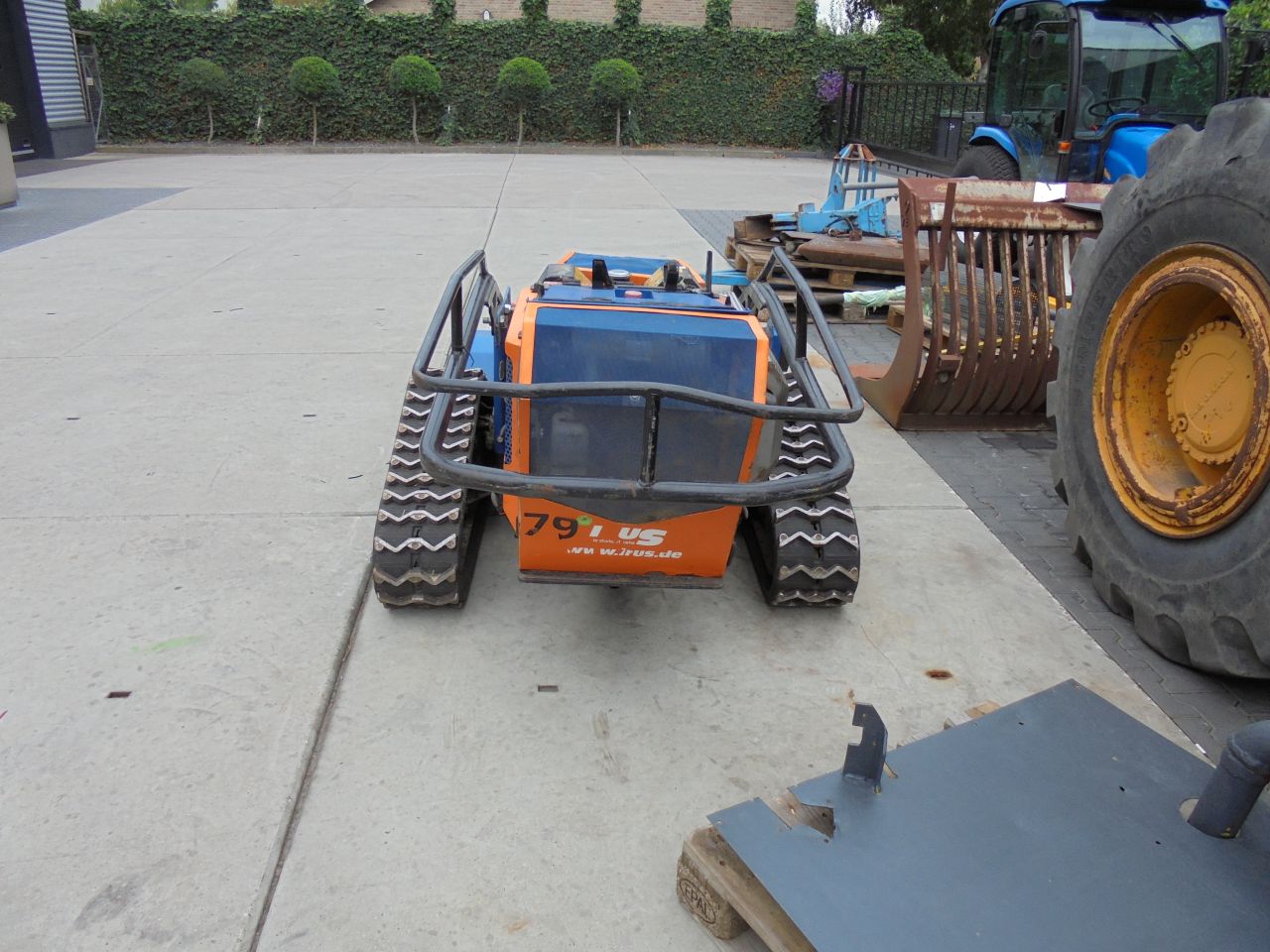 Irus deltrak 25V 2.5 taludmaaier
