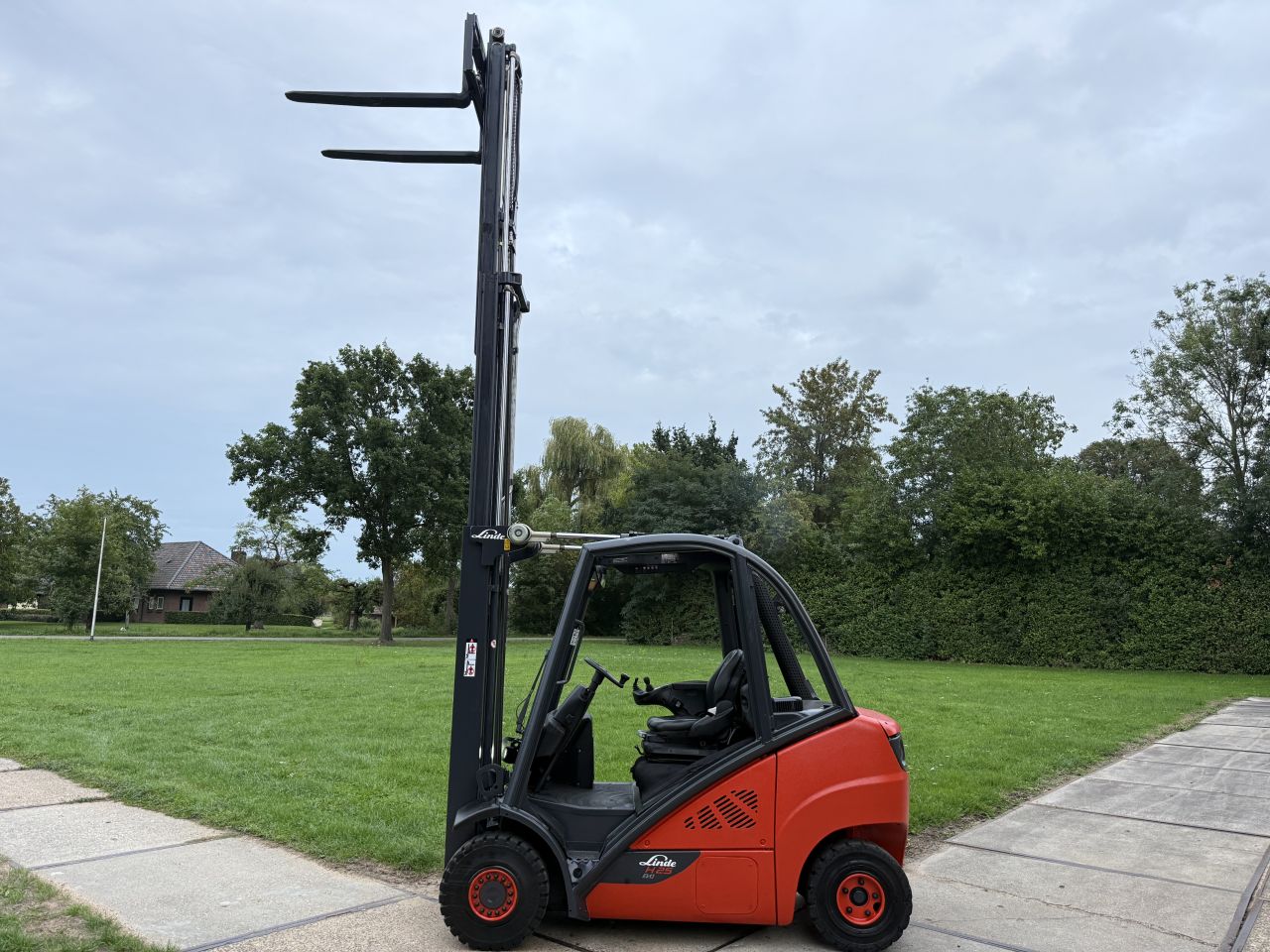 Linde H25D-02 triplex freelift Sideshift 4e ventiel 8800uur