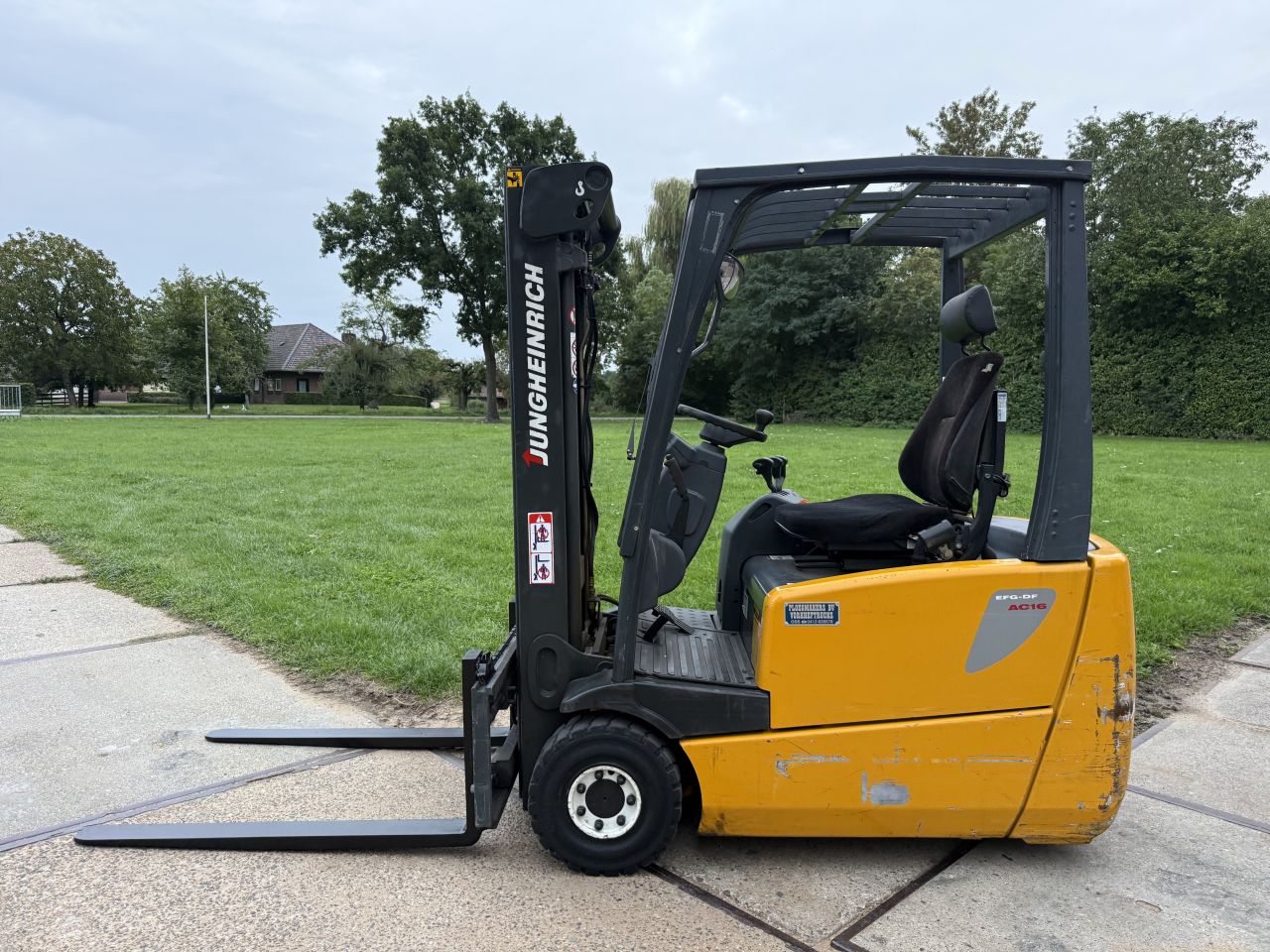 Jungheinrich 1600KG 3-delige mast Sideshift accu 2023 !!
