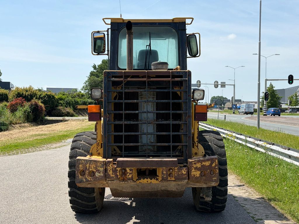 Caterpillar 928F
