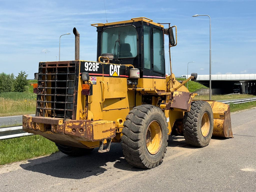 Caterpillar 928F