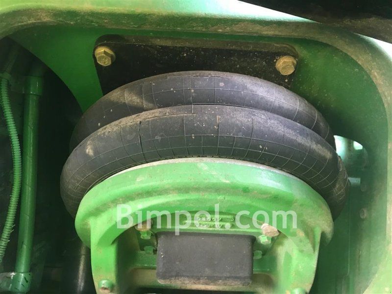 John Deere 8345 RT med bælter luft afjedret undervogn og frontlift
