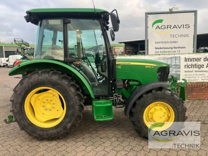 John Deere 5055 E