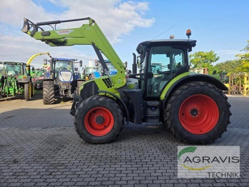 Claas ARION 630 CIS