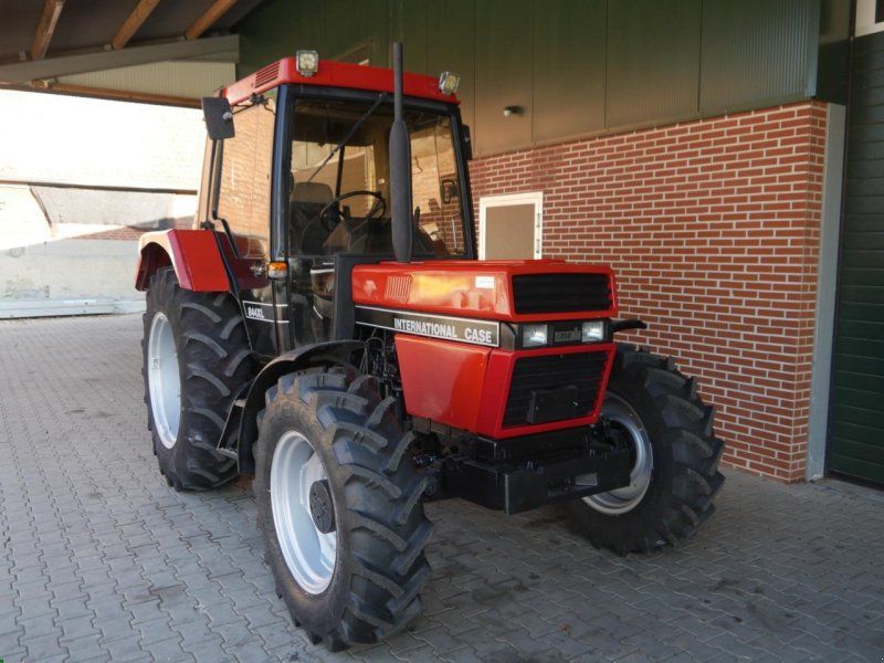 Case IH 844 XL