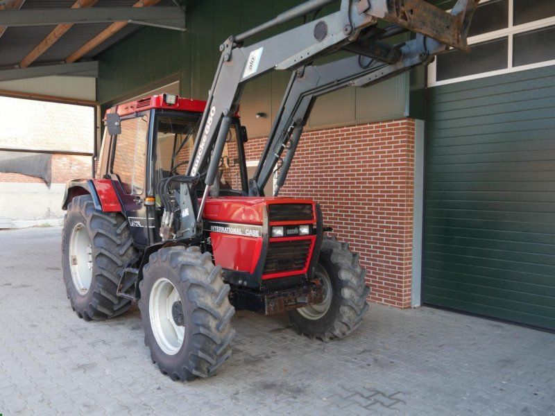 Case IH 844 XL + Frontlader Druckluft