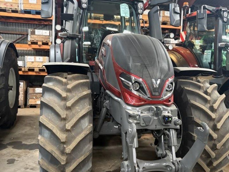 Valtra Q305 1A9