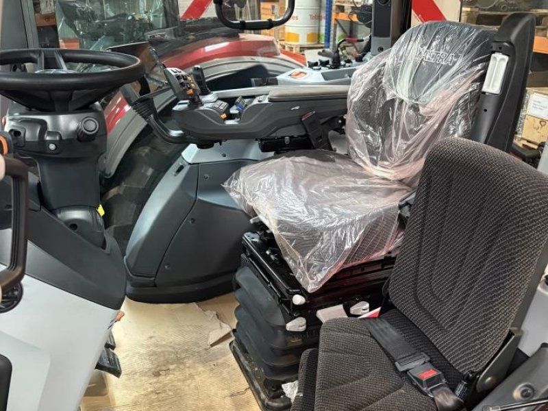Valtra Q305 1A9