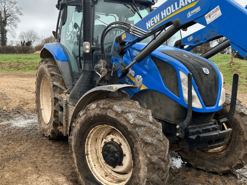 New Holland T6.125 ELECTROCOMMAND T4B