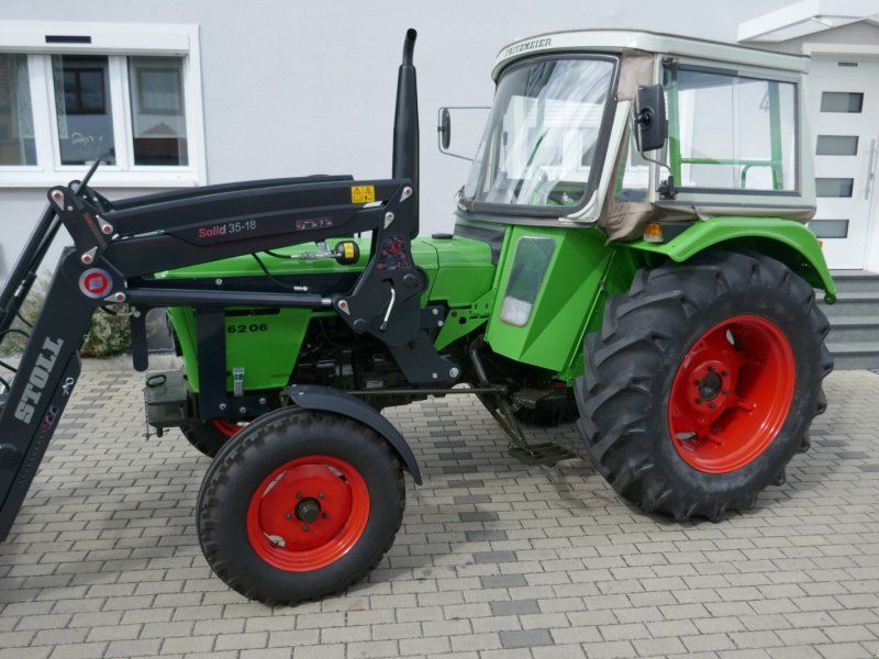 Deutz-Fahr 6206 mit fabrikneuen Stoll Ind-Lader. 1 Jahr Gewährleistung