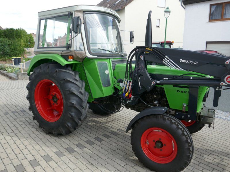 Deutz-Fahr 6206 mit fabrikneuen Stoll Ind-Lader. 1 Jahr Gewährleistung