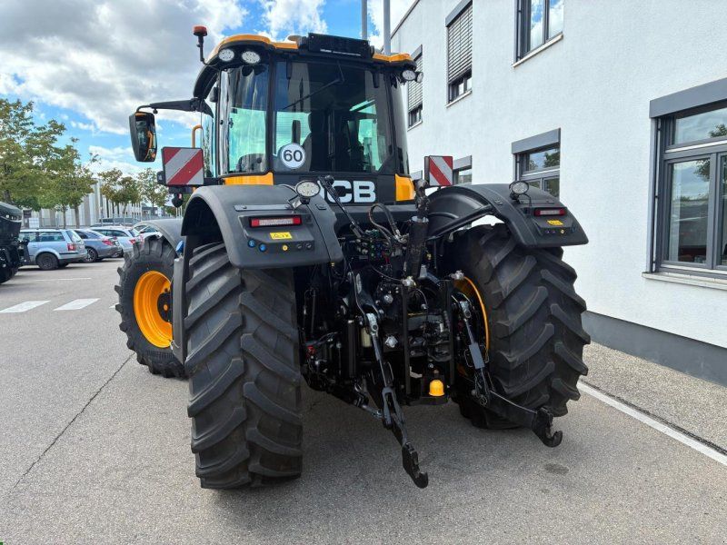 JCB Fastrac 4220 iCON