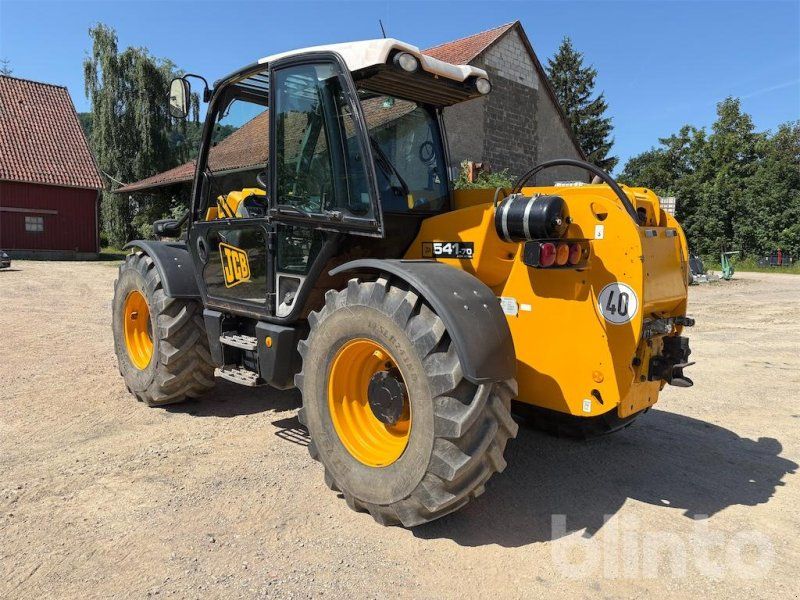 JCB 541-70