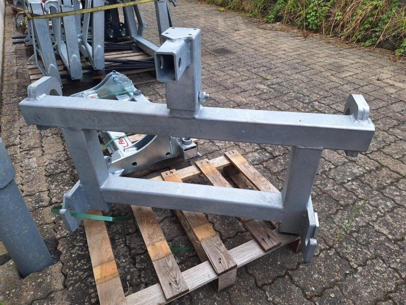 Fliegl FRONTLADERADAPTER FÜR GERÄTE