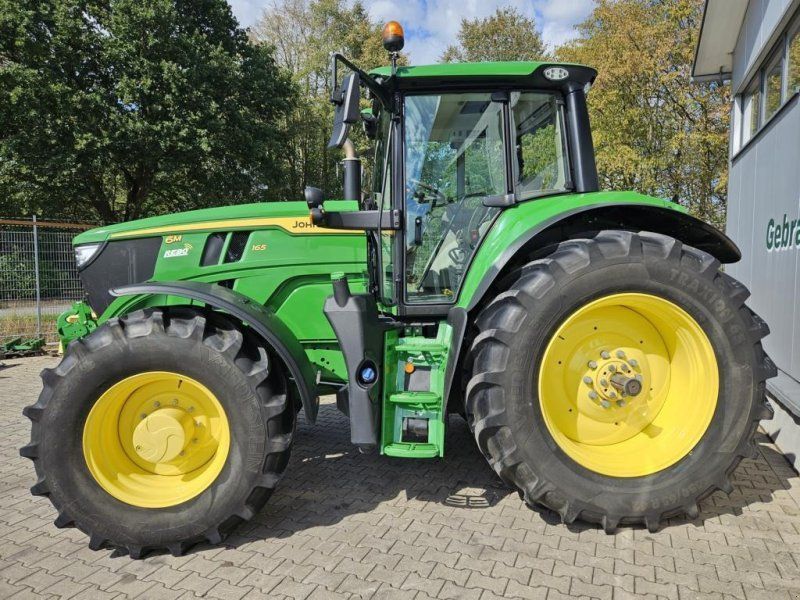 John Deere 6M165