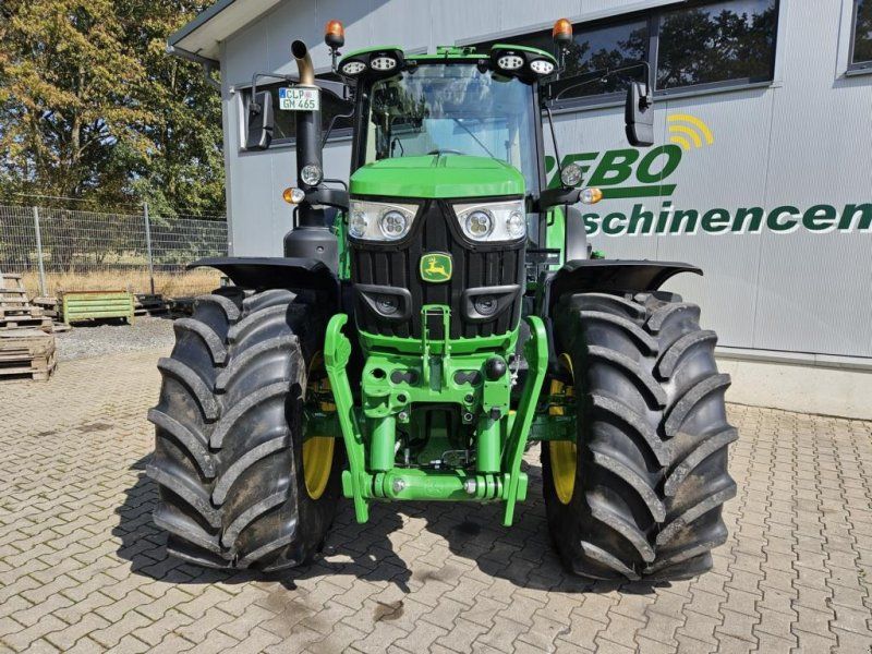 John Deere 6M165