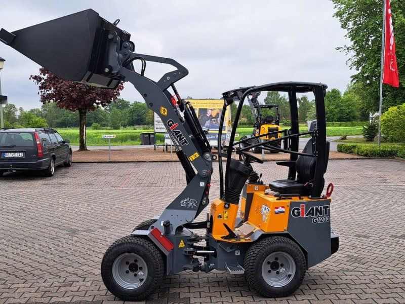 Giant G1200
