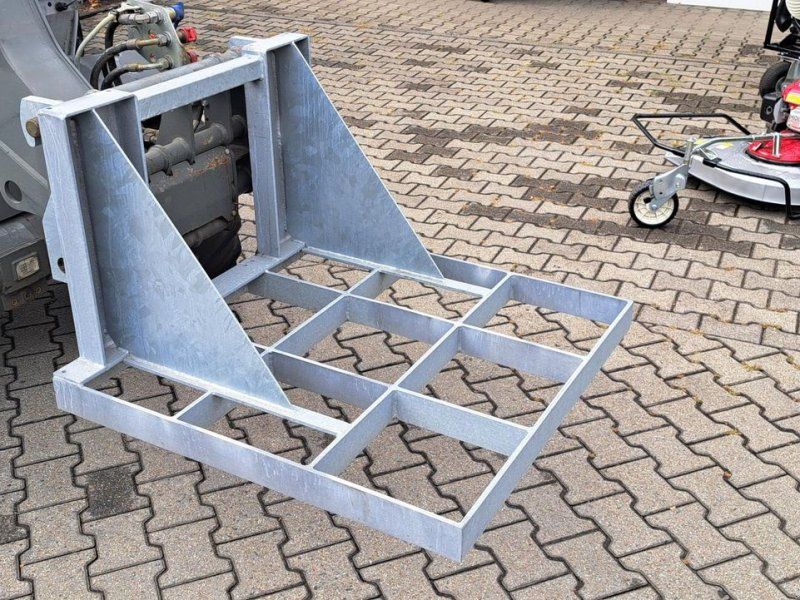 Bodenplaner mit Weidemann Aufnahme